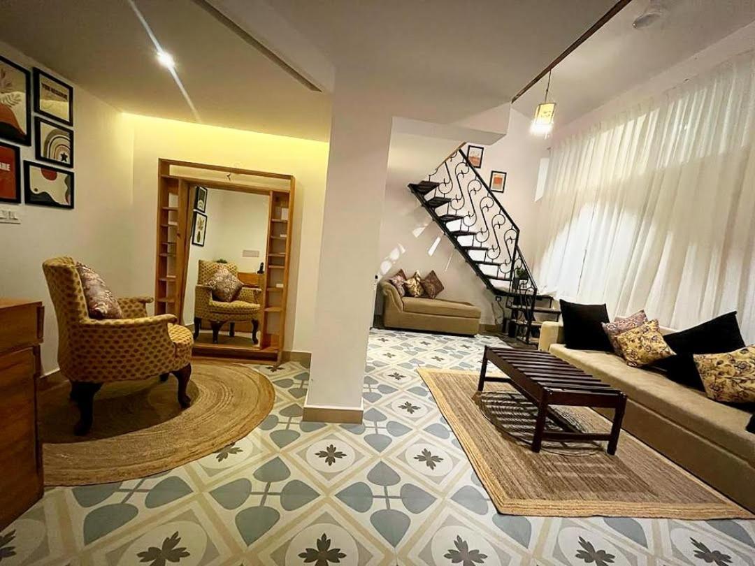 מלון באג'ה Wtf My House מראה חיצוני תמונה
