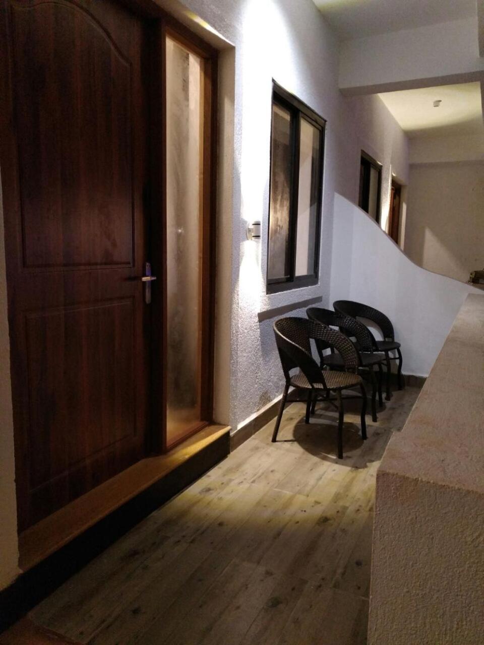 מלון באג'ה Wtf My House מראה חיצוני תמונה